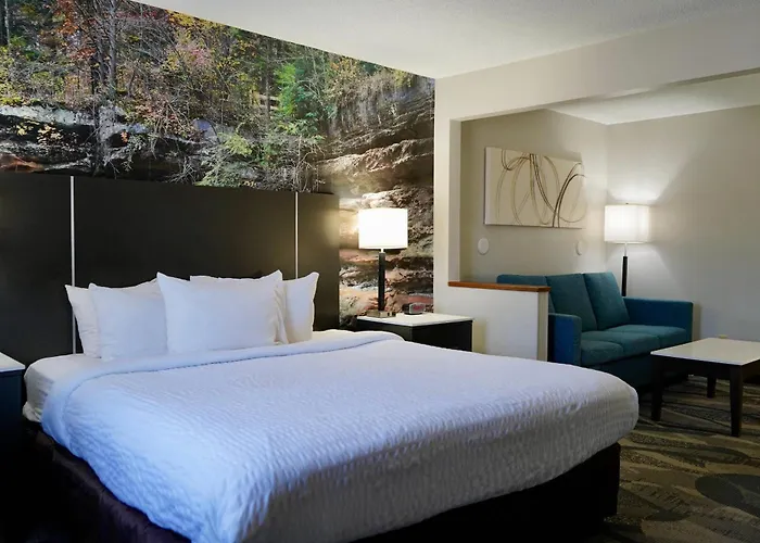 Clarion Inn Fairborn - Dayton Near Wright Patterson