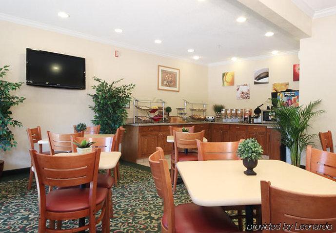 Clarion Locanda Fairborn